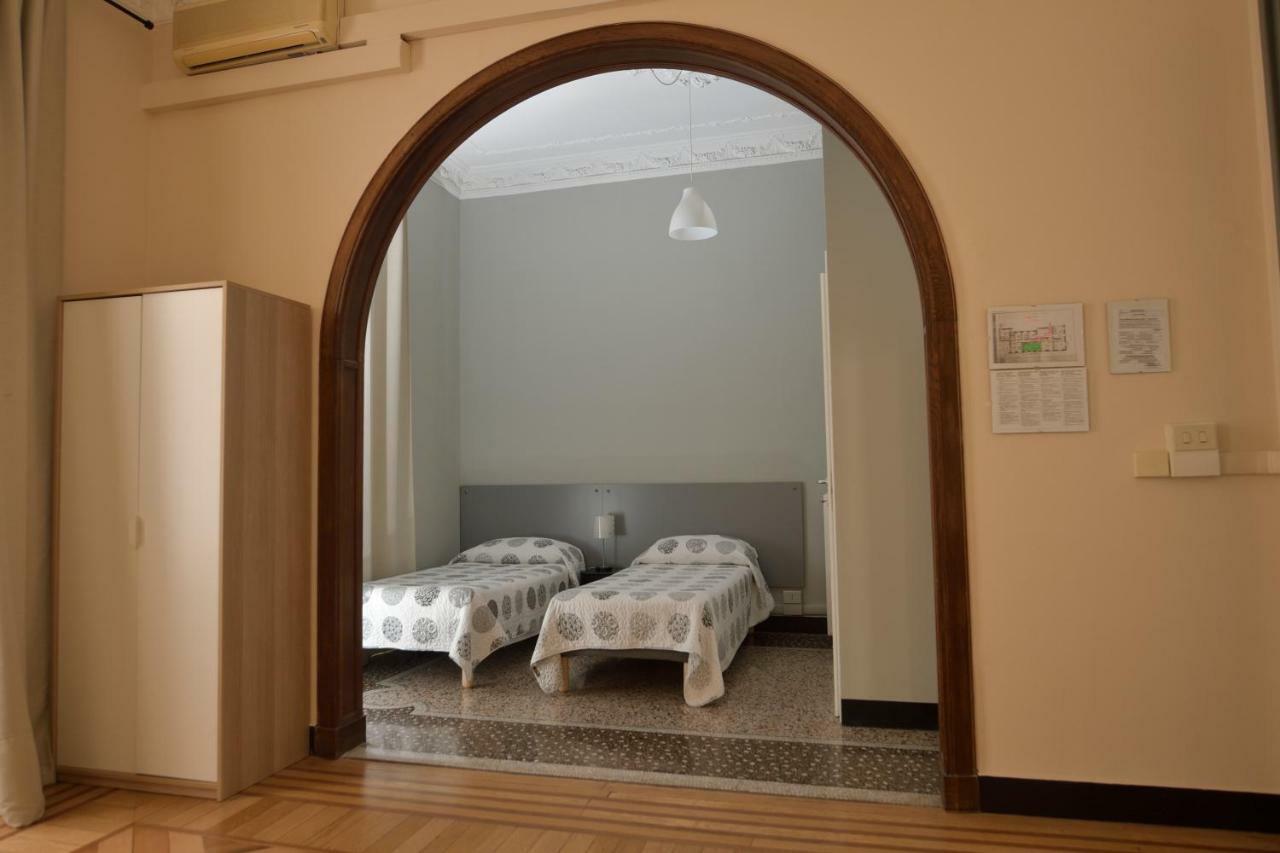 Check-Inn Rooms Genova Centro Ngoại thất bức ảnh